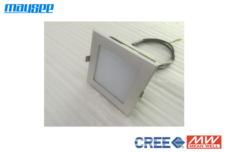 Đèn LED lũ 18W RGB Thay đổi màu RGBW chống nước theo tiêu chuẩn IP65