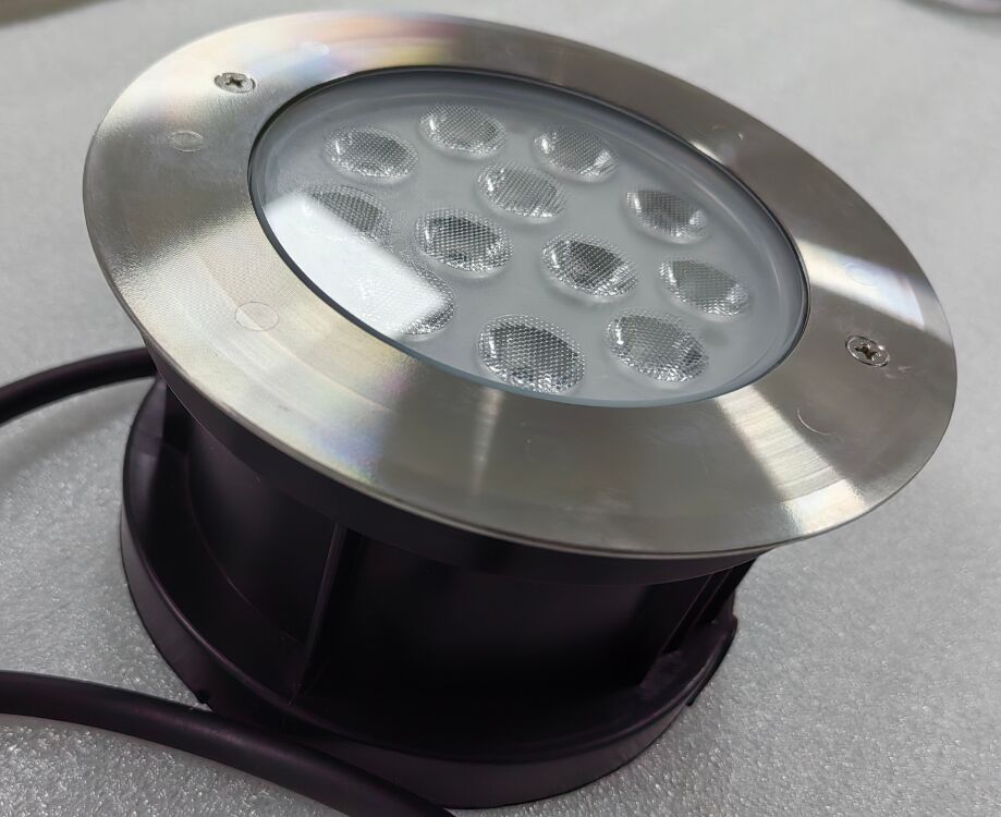 Đèn LED hồ bơi 100lmw Tùy chọn màu RGB Chống nước Phù hợp cho cả hồ bơi trong nhà và ngoài trời